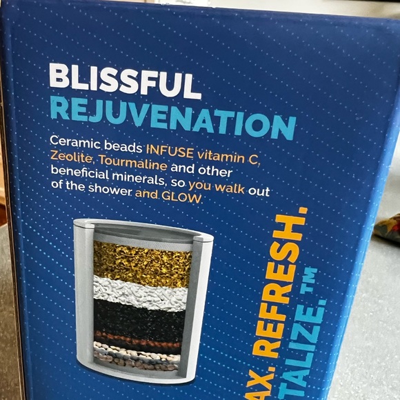 Hard Water Shower Filter - Picture 2 of 6